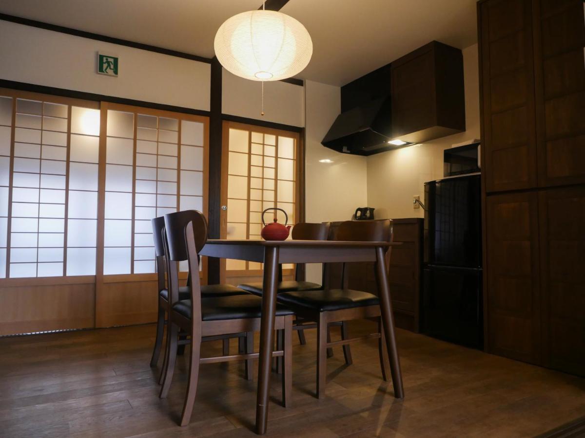 Villa Sennichi House à Kanazawa Extérieur photo