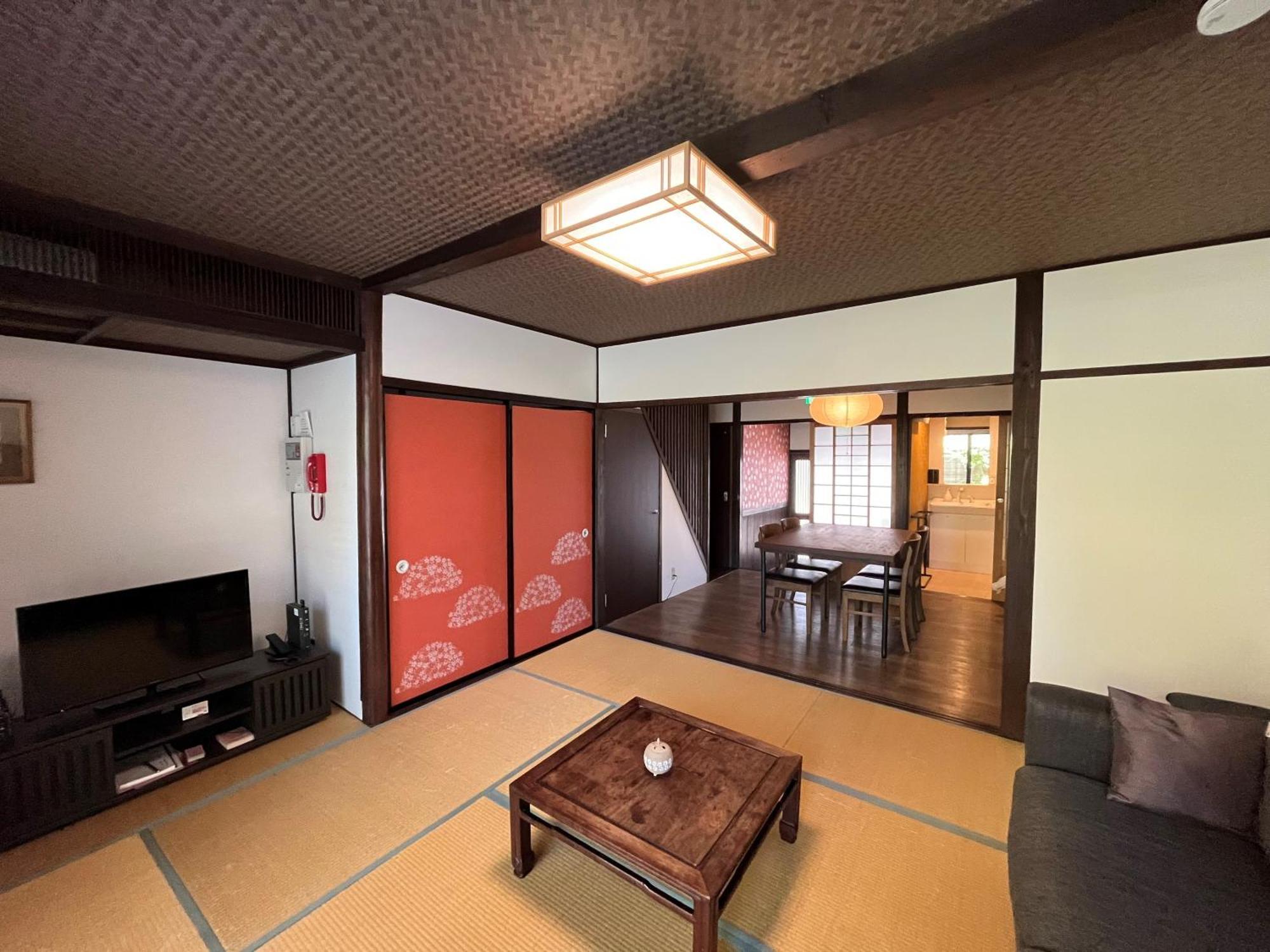 Villa Sennichi House à Kanazawa Extérieur photo